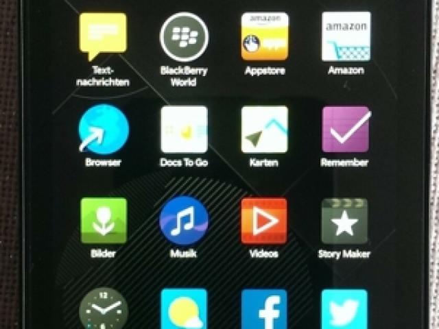 BlackBerry Z10 16GB+32GB MicroSD ***NEUWERTIG*** - 1